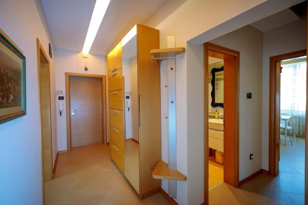 Green Apartment - Top Location, Near City Center! Sófia Exterior foto
