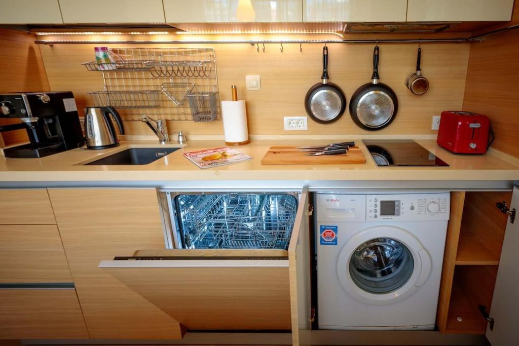 Green Apartment - Top Location, Near City Center! Sófia Exterior foto